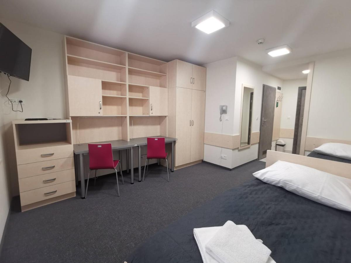 Dom Studencki Zaulek Hostel Krakow Luaran gambar