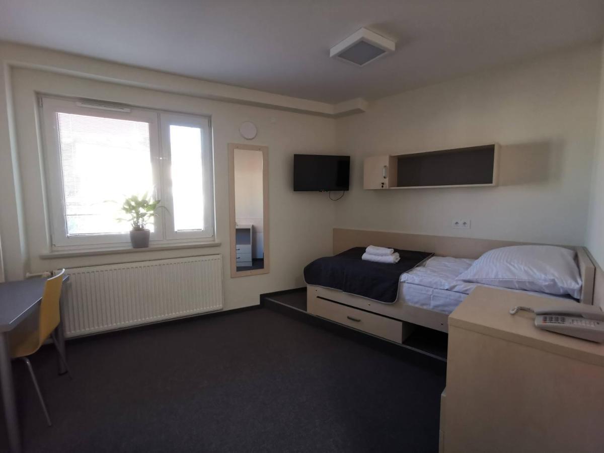Dom Studencki Zaulek Hostel Krakow Luaran gambar